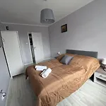Z Tarasem Na Osiedlu Rakownica Jelenia Góra