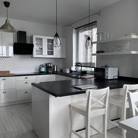 Z Tarasem Na Osiedlu Rakownica * يلينيا غورا